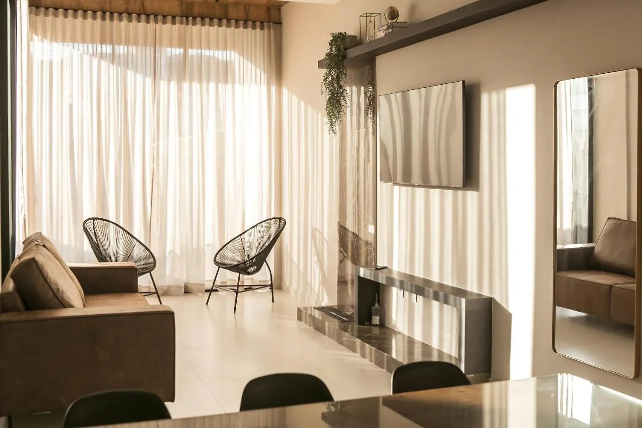 Casa Requinte, 4 Suites , Piscina II Balneário Camboriú