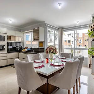 2 Qtos Próximo Ao Expocentro Balneário Apartamento